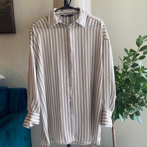 Zara Long sleeve button up blouse